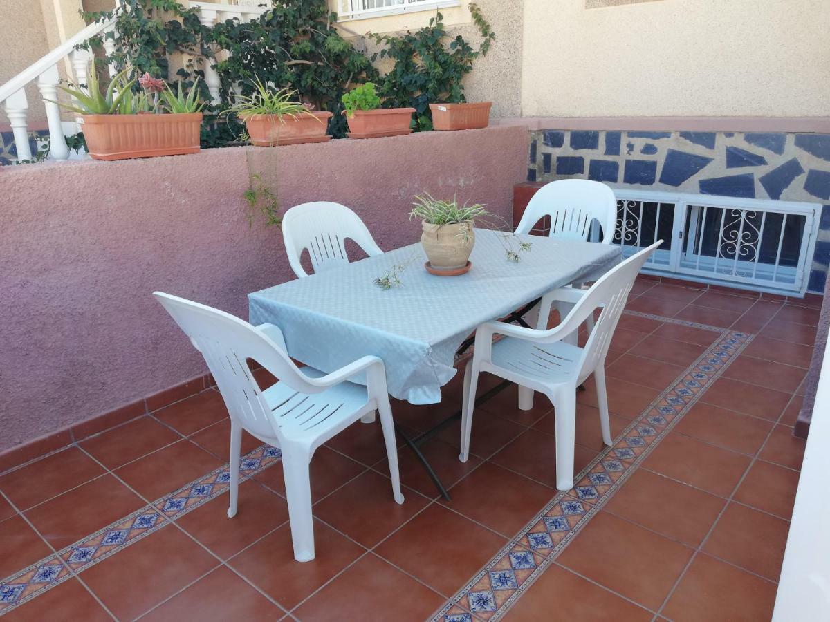 Bungalow Junto A La Piscina, Gran Alacant Santa Pola Luaran gambar