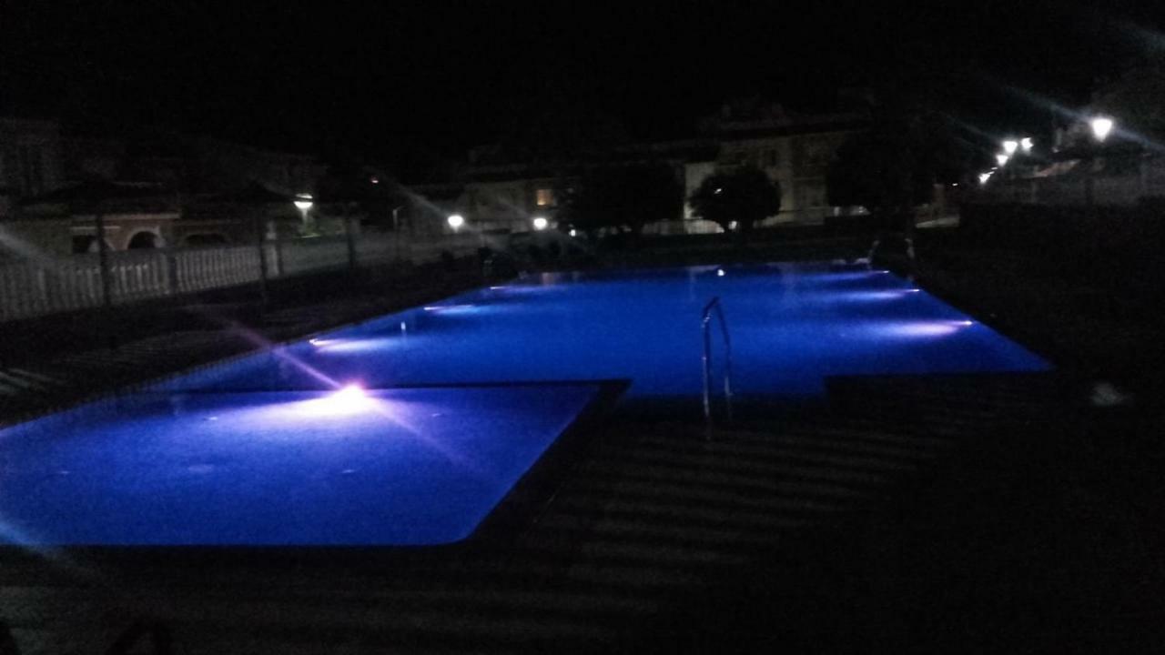 Bungalow Junto A La Piscina, Gran Alacant Santa Pola Luaran gambar